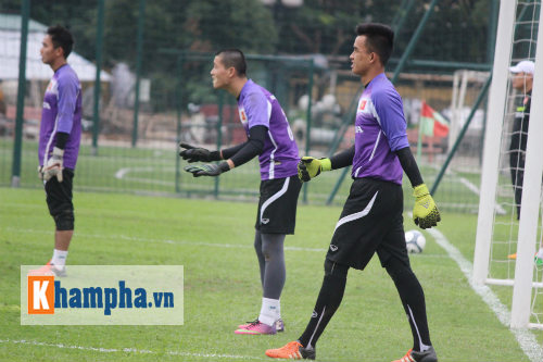 Đấu CLB Nhật, Miura đau đầu vì U23 VN sút phạt kém - 6