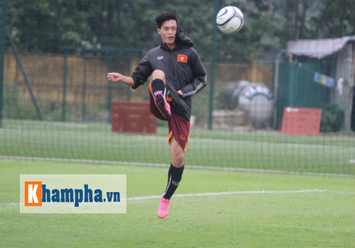 Đấu CLB Nhật, Miura đau đầu vì U23 VN sút phạt kém - 9
