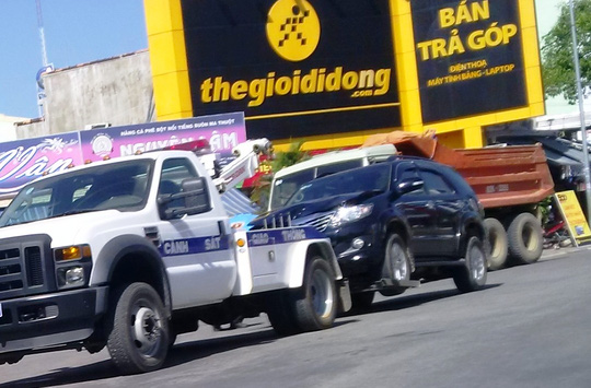 Phê chuẩn quyết định khởi tố Viện trưởng VKS gây tai nạn - 1