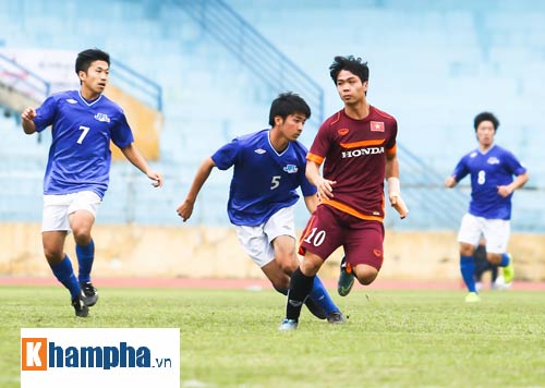 Công Phượng: Từ cầu thủ đá bóng lá chuối tới ngôi sao HAGL - 2