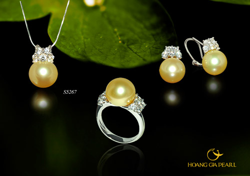 Vẻ đẹp lộng lẫy của ngọc trai South Sea vàng - 6