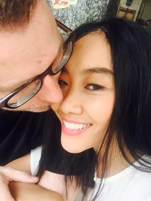 Facebook sao 17/12: Mr Đàm kêu gọi ủng hộ cho Phạm Hương - 4