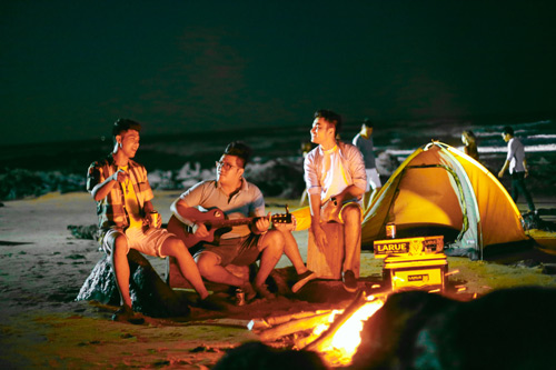 4 cách hiệu quả lôi kéo hội bạn thân họp mặt - 2