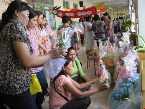 TP.HCM: Giáo viên khó khăn được hỗ trợ ít nhất 500.000 đồng ăn tết - 1