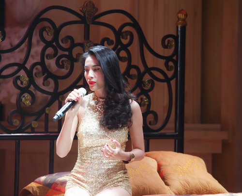 Sơn Tùng chật vật thoát vòng vây fan Hà Nội - 10