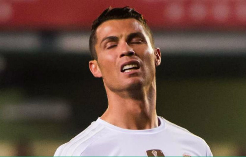 Biến “bàn thắng thành cơ hội”: CR7, Ibra top đầu - 3