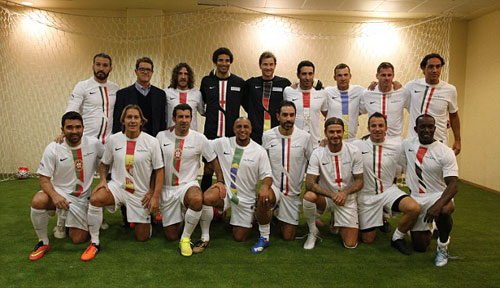 Đội siêu sao Becks, Nesta, Figo tỏa sáng ở Kuwait - 1