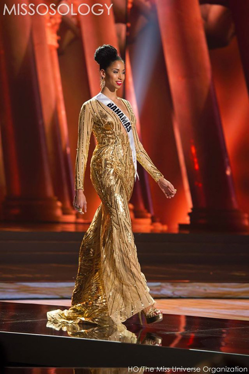 23 đôi môi nồng nàn 'đốt nóng' bán kết Hoa hậu Hoàn vũ - 12