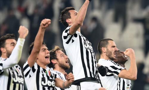 Carpi – Juventus: Tấn công top 3 - 1