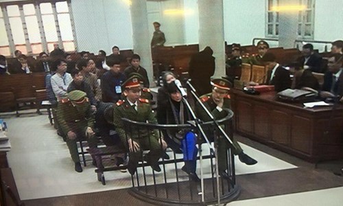 Đang xét xử "đại án nghìn tỷ" ở Agribank - 5