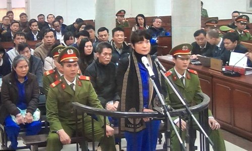 Đang xét xử "đại án nghìn tỷ" ở Agribank - 6