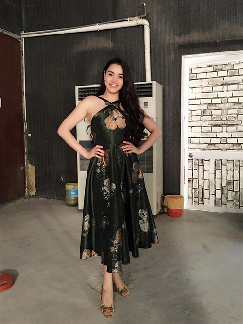 Facebook sao 21/12: Hồ Ngọc Hà an ủi Phạm Hương - 9