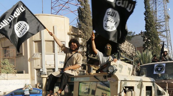 Iraq phát động tấn công tái chiếm nơi IS chặt cầu cố thủ - 1