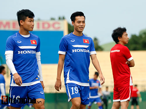 U23 VN: HLV Miura nổi cáu vì học trò “chặt chém” nhau - 1