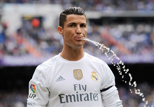 Ronaldo tiết lộ bí quyết thành công: Ngủ …nửa ngày - 1
