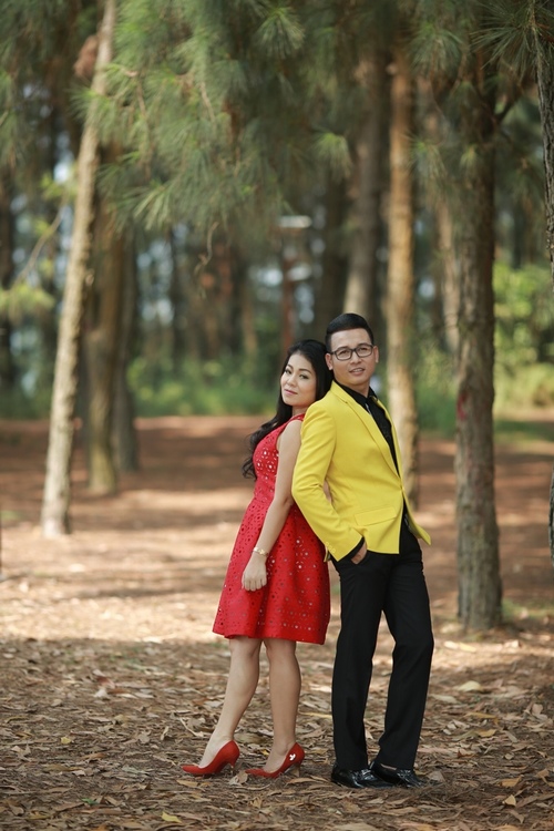 Anh Thơ mặc váy cưới ở độ tuổi 40 - 6