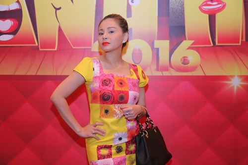 Long Nhật: 'Năm nào cả gia đình cũng đón Tết trên xe' - 8