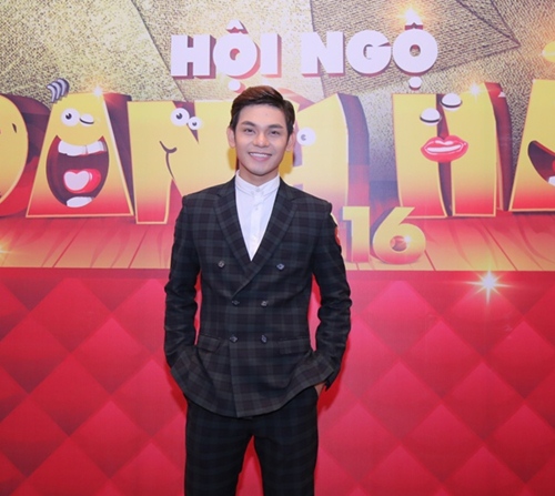 Long Nhật: 'Năm nào cả gia đình cũng đón Tết trên xe' - 10