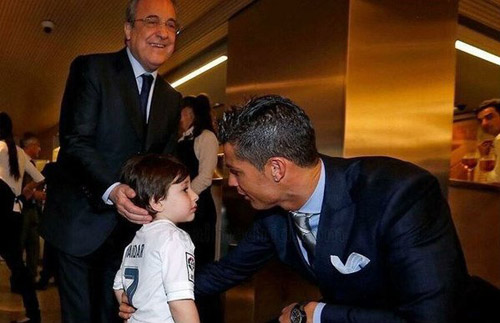 SAO bóng đá và những hành động đẹp kỳ Giáng sinh - 2