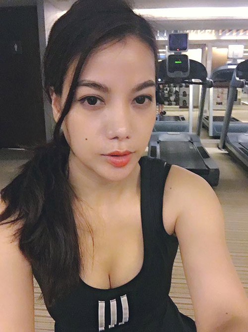 Facebook sao 23/12: Chai nước có ruồi, quả táo Bạch Tuyết - 6