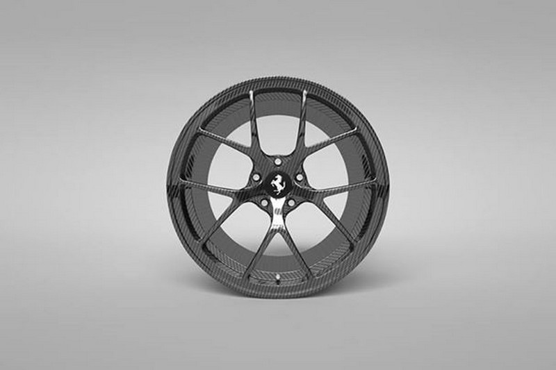 Vitesse AuDessus sẽ tung gói nâng cấp sợi carbon dành cho xe F12tdf - 3