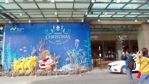 Mùa Noel trên phố biển Nha Trang - 1