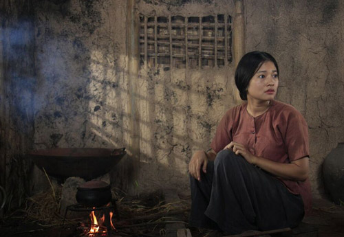 Ngắm người phụ nữ khổ nhất màn ảnh Việt 2015 - 2