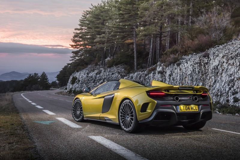 McLaren 675LT Spider &#34;cháy hàng&#34; trong vòng chưa đầy một tháng - 2