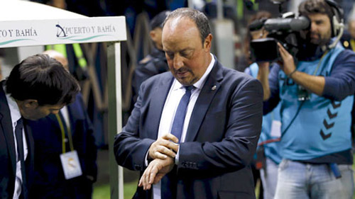 Real Madrid: Benitez không còn đường lùi - 1