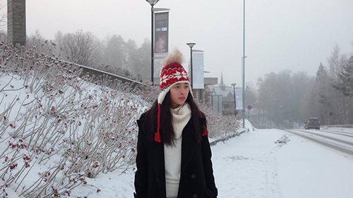 Facebook sao 25/12: Trấn Thành và 'hậu quả ăn chơi Noel' - 4