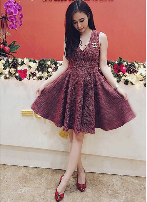 Facebook sao 25/12: Trấn Thành và 'hậu quả ăn chơi Noel' - 6