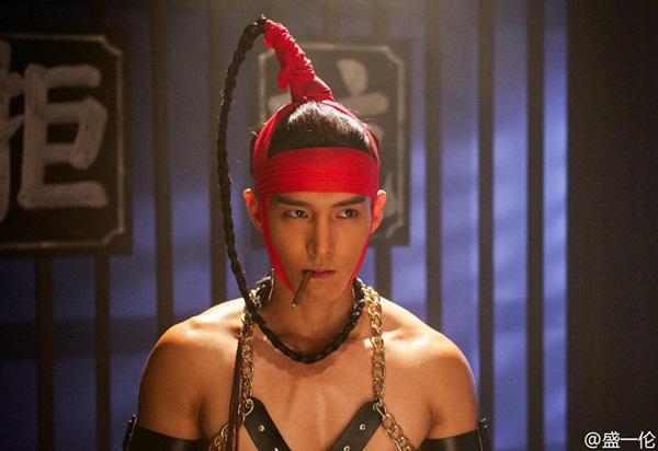 Bộ phim 'quái đản' hút hơn 100 triệu người xem - 6