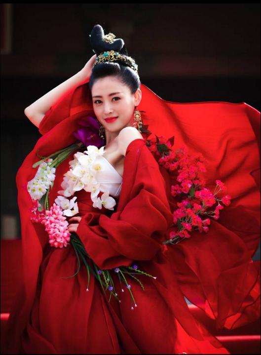 Bộ phim 'quái đản' hút hơn 100 triệu người xem - 7