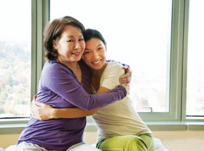 Cách đối phó với mẹ chồng coi con dâu như "tình địch" - 3