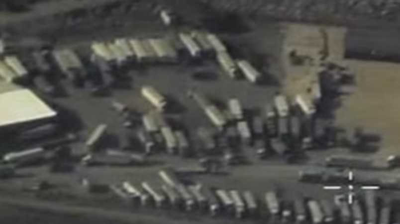 Nga phát hiện 12.000 xe dầu ở biên giới Iraq-Thổ Nhĩ Kỳ - 1