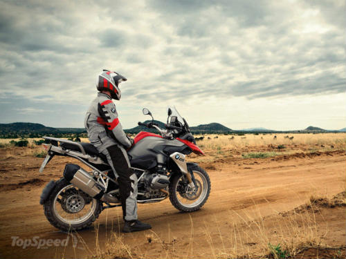 BMW R 1200 GS 2015: Biểu tượng của dân du lịch bụi - 3