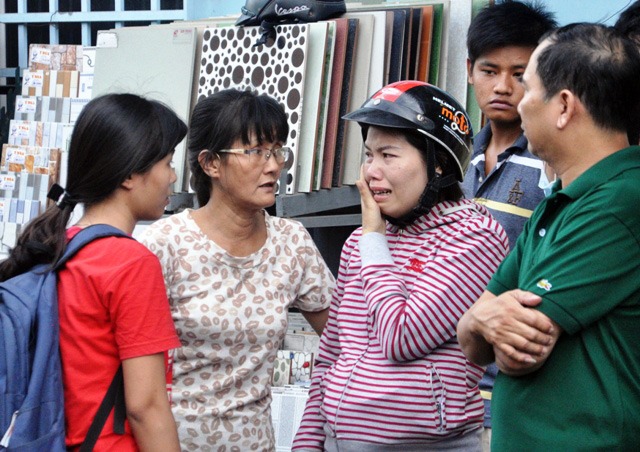 TP.HCM: Cháy lớn, thiêu rụi cơ sở cơ khí cùng một cửa hàng - 10