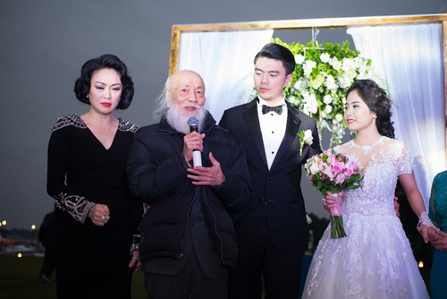 Ngắm trọn ảnh đám cưới cổ tích của 'ca nương' Kiều Anh - 6