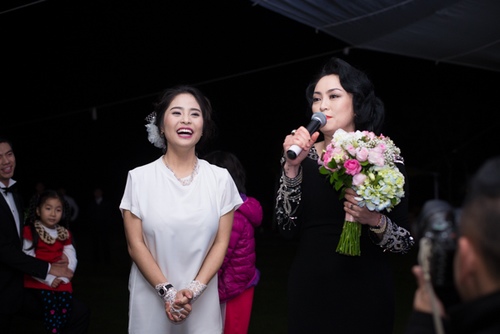 Ngắm trọn ảnh đám cưới cổ tích của 'ca nương' Kiều Anh - 2