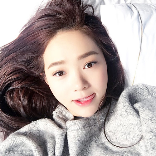 Facebook sao 28/12: Hà Hồ hẹn hò với bạn trai đại gia - 10