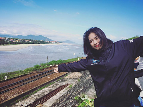 Facebook sao 28/12: Hà Hồ hẹn hò với bạn trai đại gia - 11