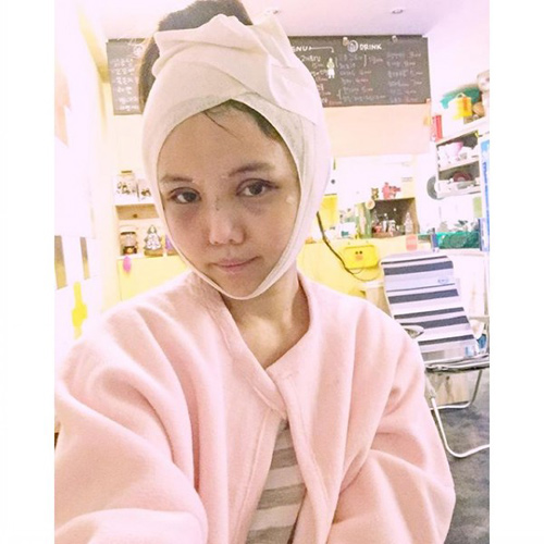 Mỹ nhân Singapore bị la ó vì “dao kéo” sớm sau sinh - 6