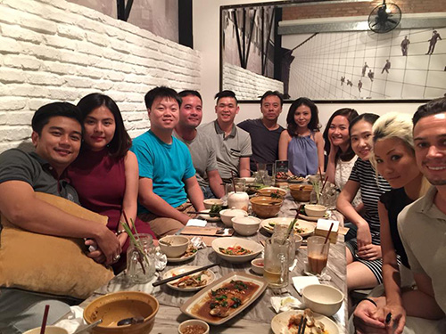 Facebook sao 28/12: Hà Hồ hẹn hò với bạn trai đại gia - 9