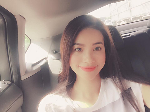 Facebook sao 29/12: Hà Hồ bình yên bên 'anh ấy' - 9