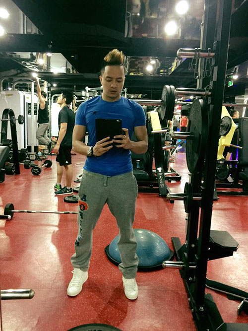 Facebook sao 29/12: Hà Hồ bình yên bên 'anh ấy' - 12