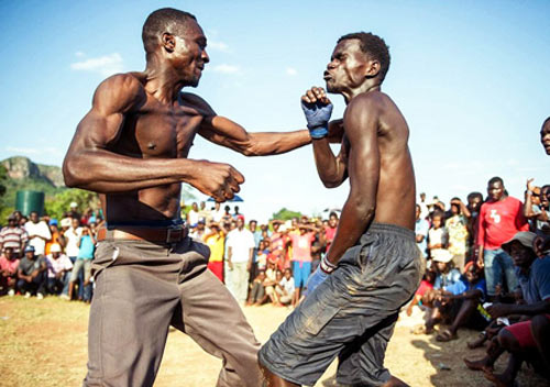 Boxing bộ tộc: Đánh cho đối thủ xin mới thôi - 1