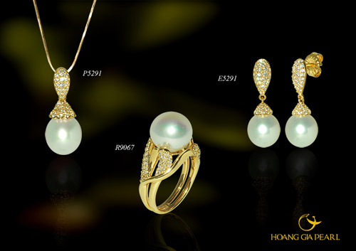 Sang trọng, may mắn với ngọc trai South Sea trắng - 4