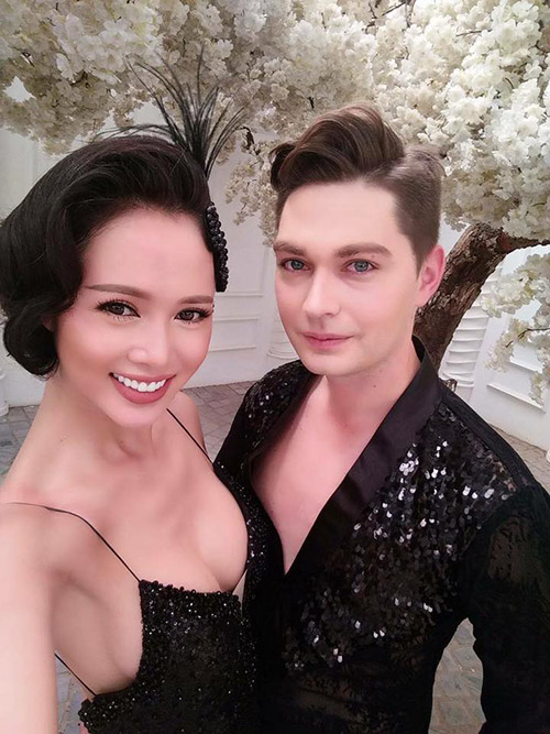 Facebook sao 31/12: 'Táo giao thông' gặp sự cố máy bay - 11