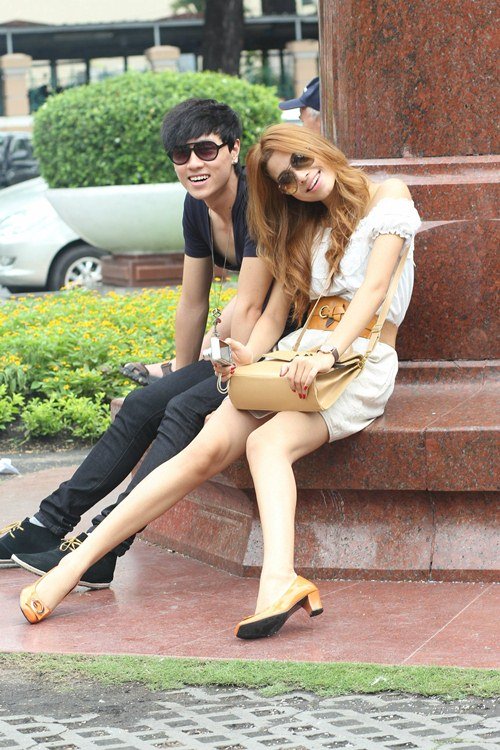 Nhan sắc mộc mạc thuở chưa nổi tiếng của Phạm Hương - 3