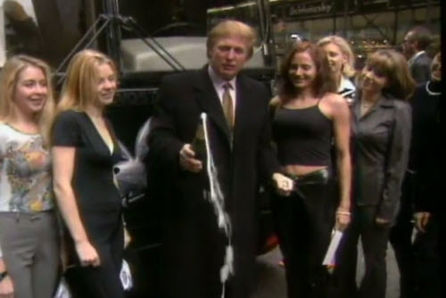 Phát hiện Trump góp vai trong video khêu gợi của Playboy - 1